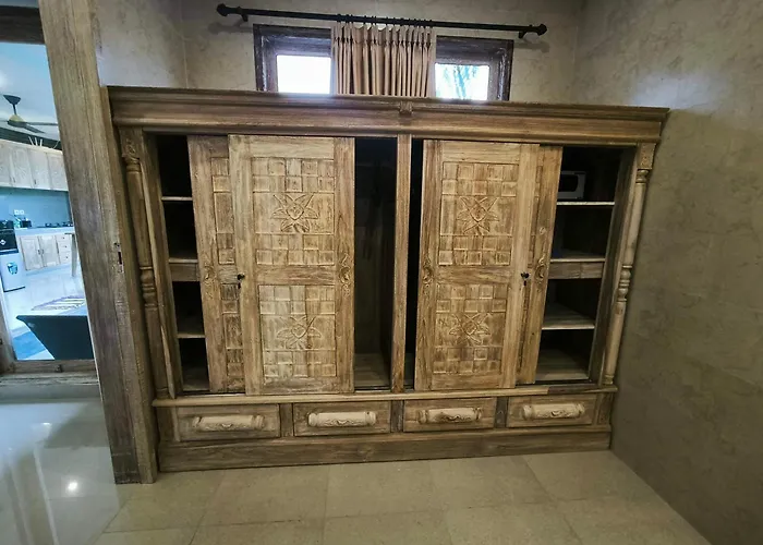 Lumbung Sedana Villa